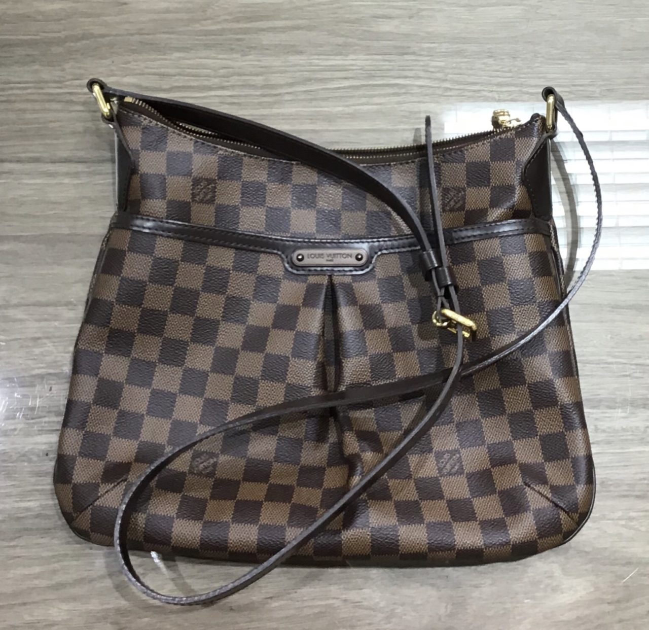 ヴィトン ブルームズベリをお買取いたしました。