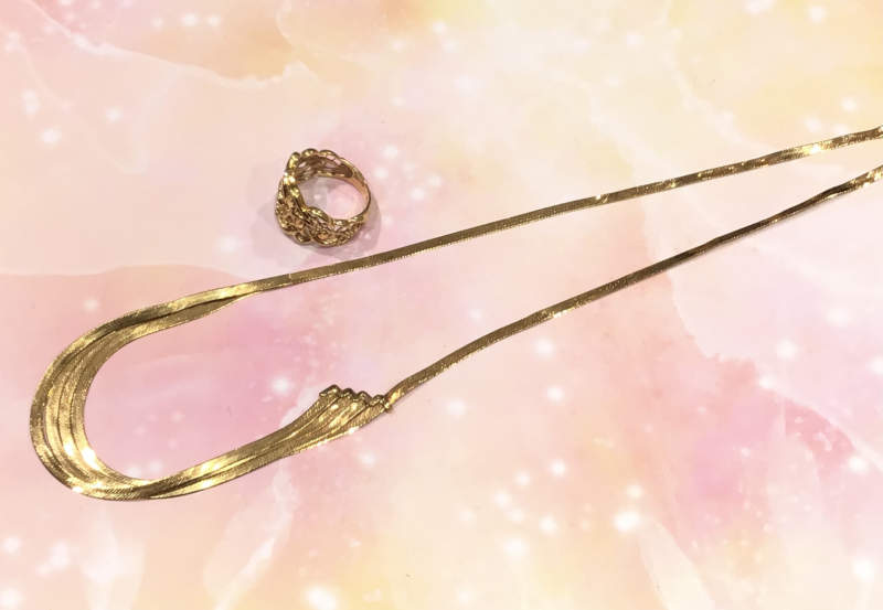 金の指輪とネックレスをお買取致しました!!