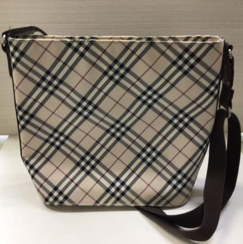 宅配便買取～Burberry～