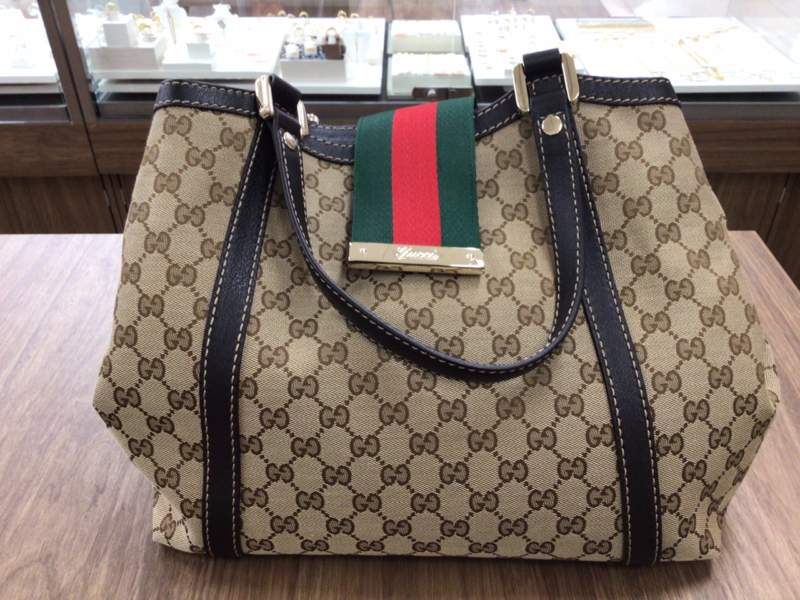 👜GUCCIのバッグ👜