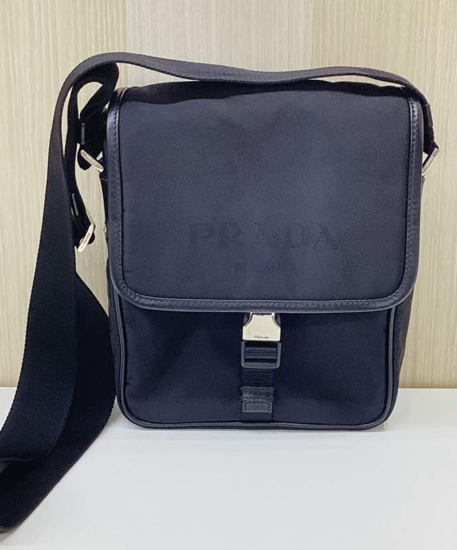 PRADAショルダーバッグ買取👜