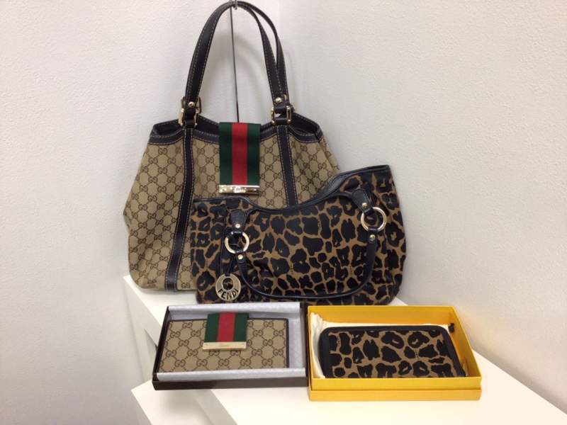 ブランド品　ブランドバッグ　ブランド財布　GUCCI  FENDI  買取