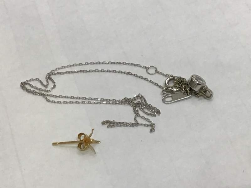 k18片方のみピアス K 10ネックレス