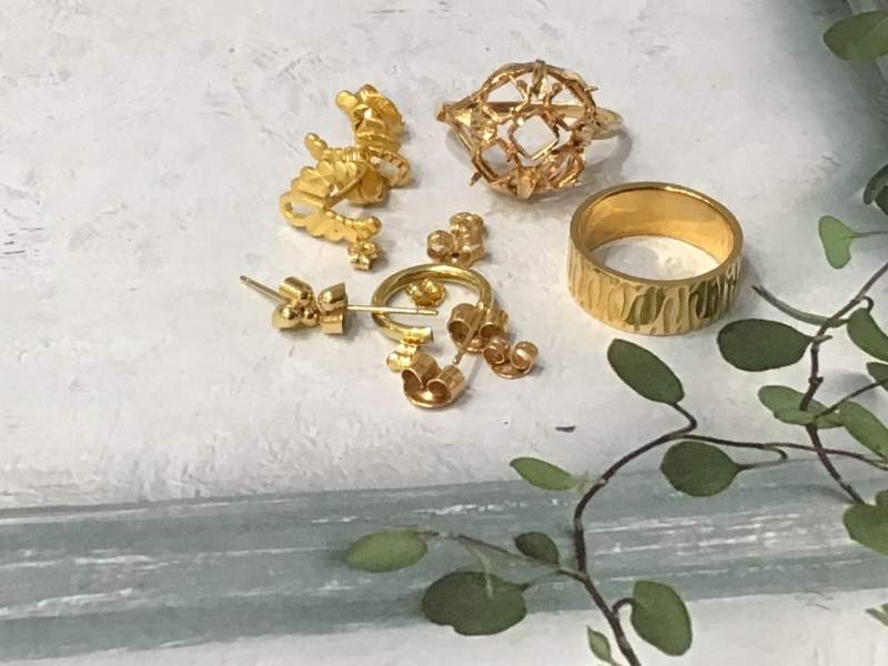 K18 ピアス 買取