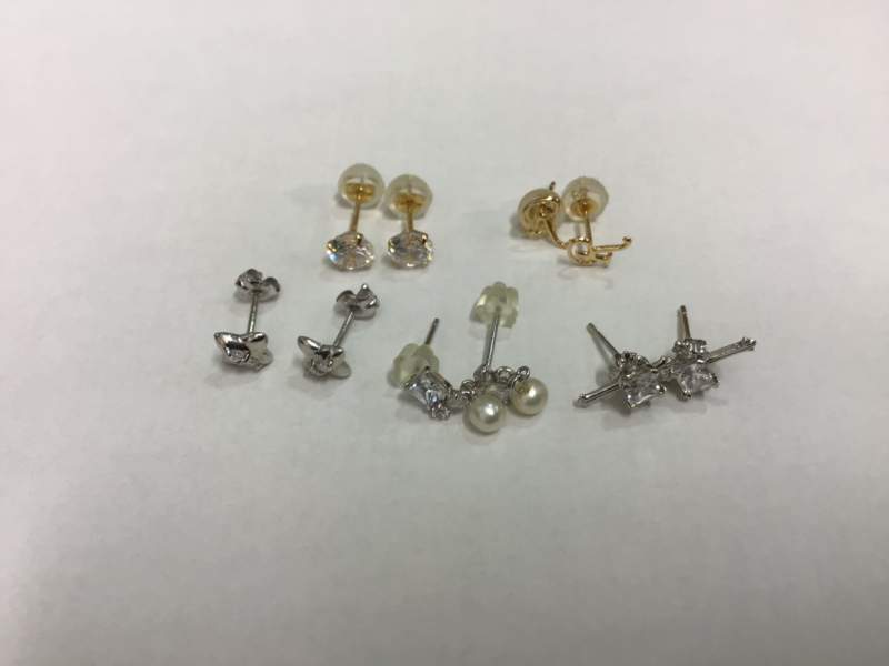 K18 プラチナ ピアス