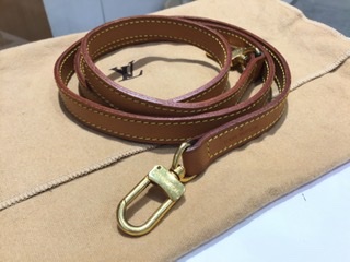 ルイヴィトン ストラップ 買取