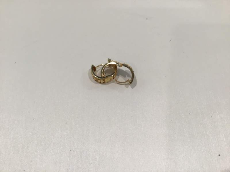 18金のピアス 買取ました。