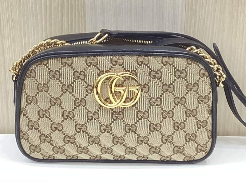 GUCCIショルダーバッグ