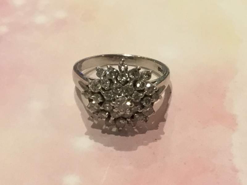 ダイヤモンド プラチナ リング お買い取りしました