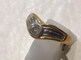 ダイヤモンド 18金 イエローゴールド PT850 リング をお買取致しました。