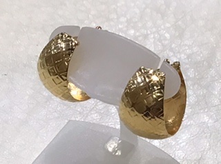 18金 イエローゴールド ピアス をお買取致しました。