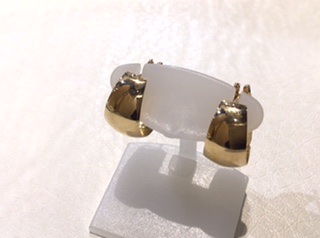 18金 イエローゴールド ピアス をお買取致しました。