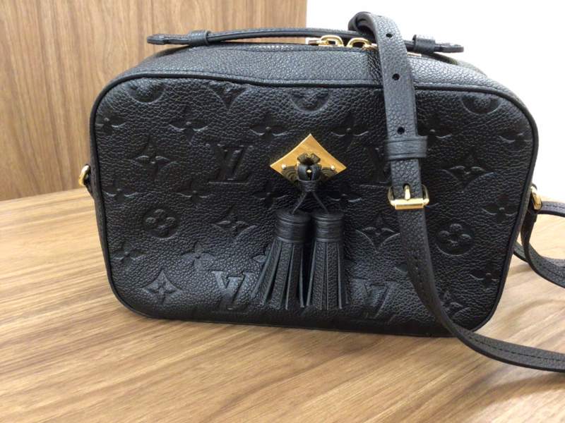 ルイヴィトン アンプラント サントンジュをお買取りしました。