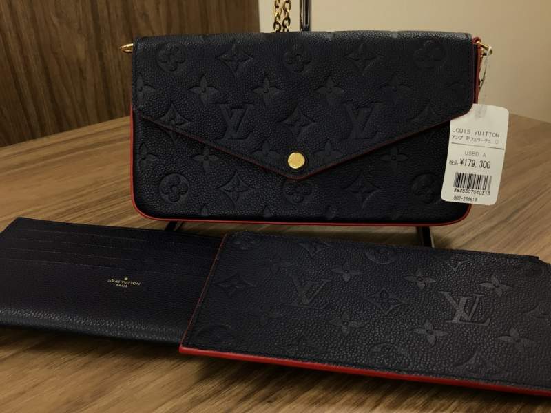 ルイヴィトン ショルダーバッグ👜