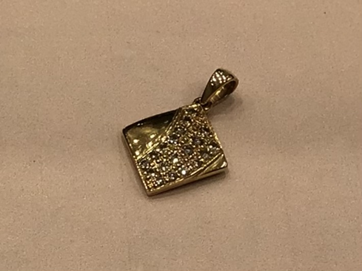 18金 ペンダントお買取致しました