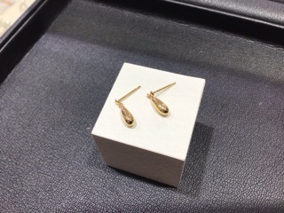 18金 ピアス 貴金属 お買い取り致しました。