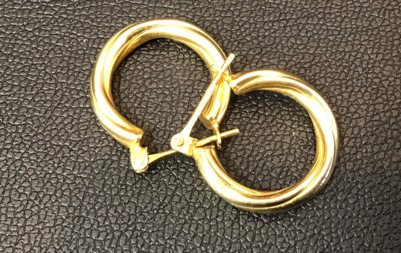 18金 ピアス