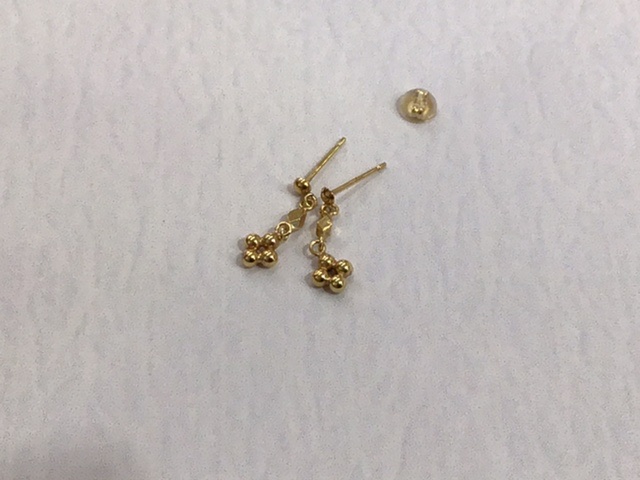 K18ピアス をお買取致しました。