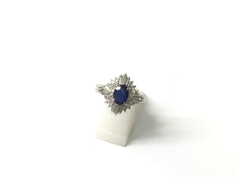 プラチナ 石付き リング
