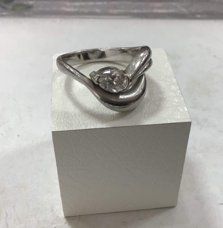 ダイヤモンド Pt900 リング お買取りしました