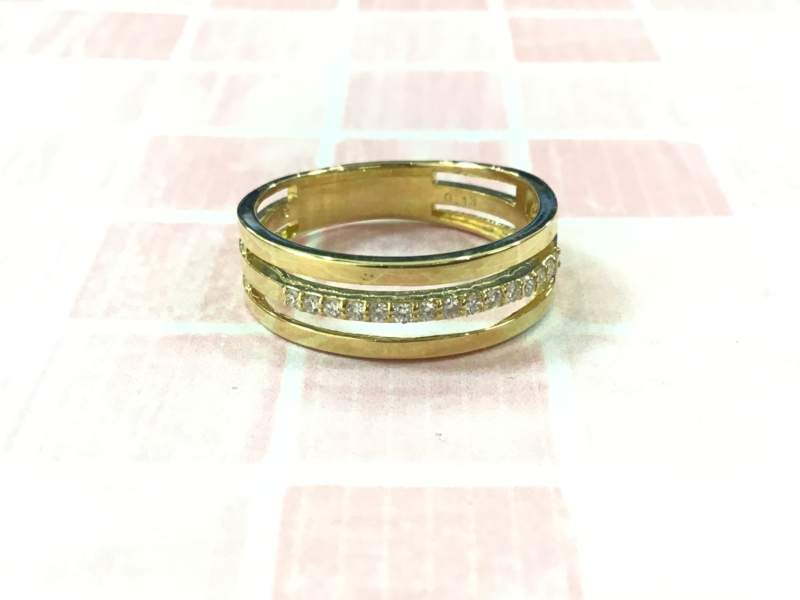ダイヤモンド 18金リングをお買取しました。