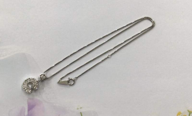 ダイヤモンド プラチナ ネックレス をお買取りしました。