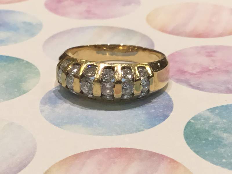 ダイヤモンド 18金 イエローゴールド リング をお買取しました。
