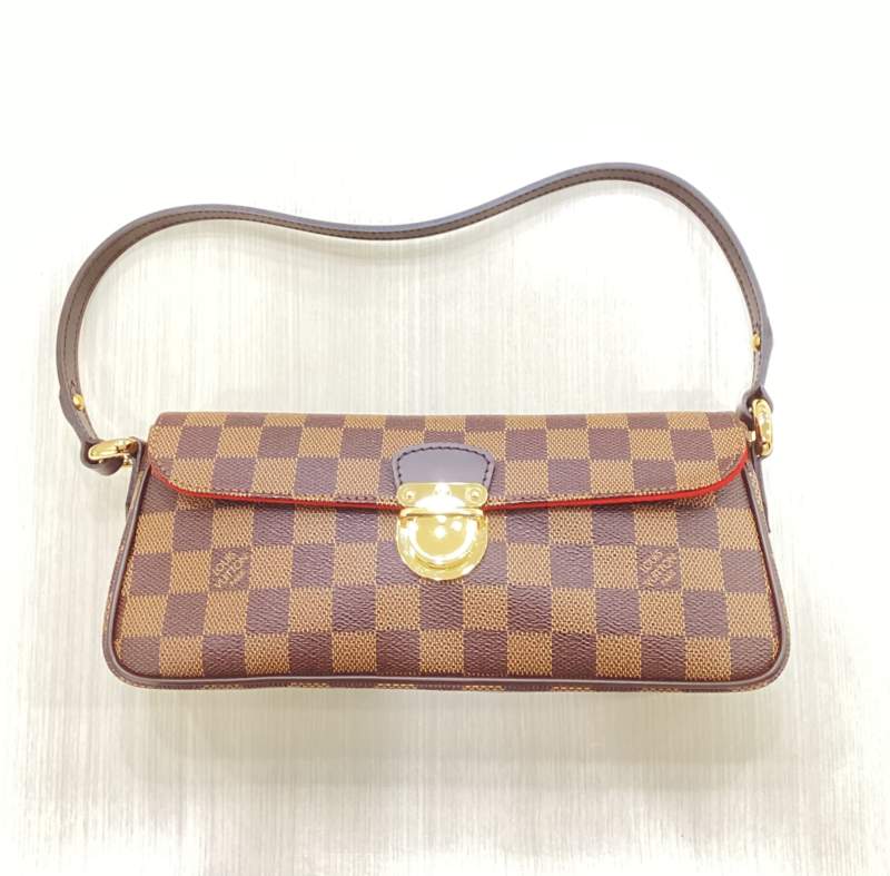 ルイヴィトン ラヴェッロPM をお買取しました。