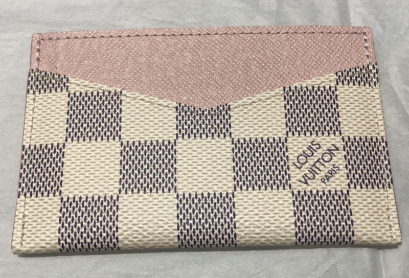 ルイヴィトン アズール ポルトカルト サーンプル をお買取しました。