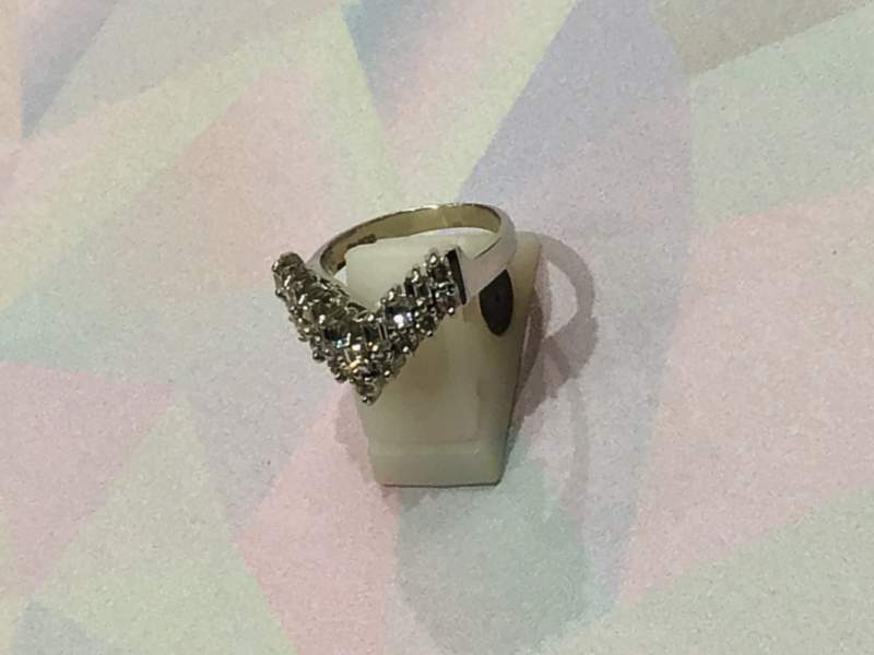プラチナ ダイヤモンド リング お買取しました