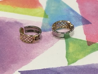 18金 プラチナ コンビ イヤリング をお買取しました。