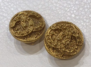 シャネル ヴィンテージ イヤリング をお買取致しました。