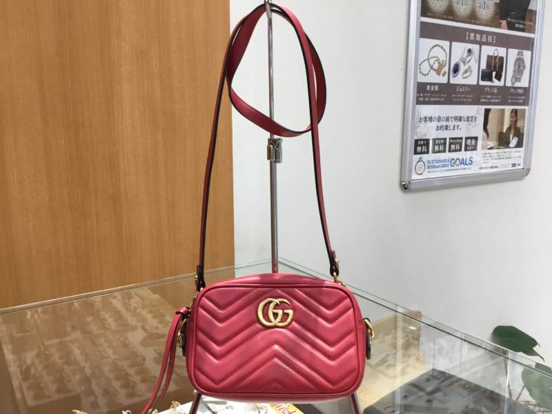 GUCCI GG マーモント　ショルダーバッグ　お買取りしました