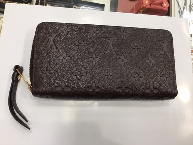 ルイヴィトン アンプラント ジッピー お買取り