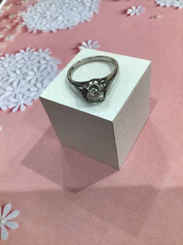 プラチナ　ダイヤモンドリングのお買い取りをしました💍