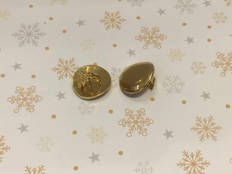 18金 イエローゴールド イヤリング をお買い取りしました
