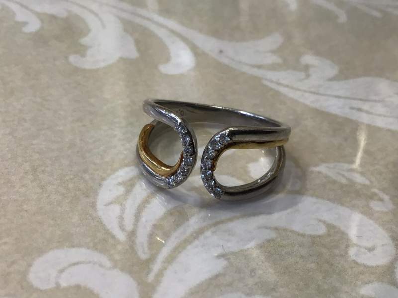 18金 プラチナ コンビ リング を買取しました。
