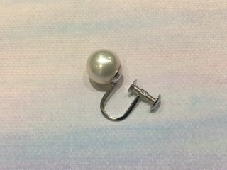 パール 14金 ホワイトゴールド イヤリング 片方 をお買取しました。