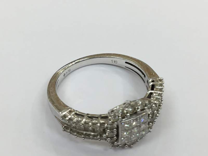 ダイヤモンド 18金 ホワイトゴールド リング お買取りしました