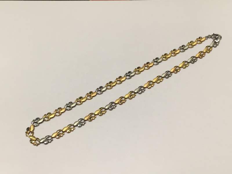 k18PT850 コンビ ネックレス をお買取しました。