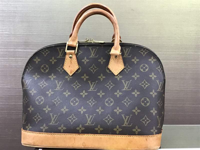 LOUIS VUITTONモノグラム アルマ買取ました