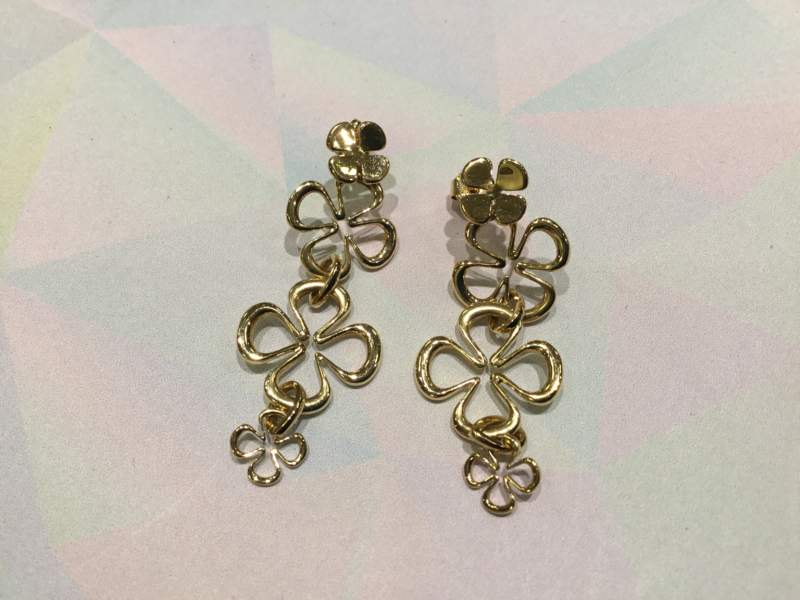 18金 イエローゴールド ピアス をお買取しました。