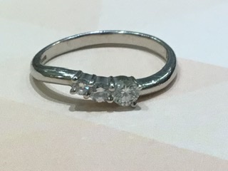 ダイヤモンド プラチナ リング をお買取しました。