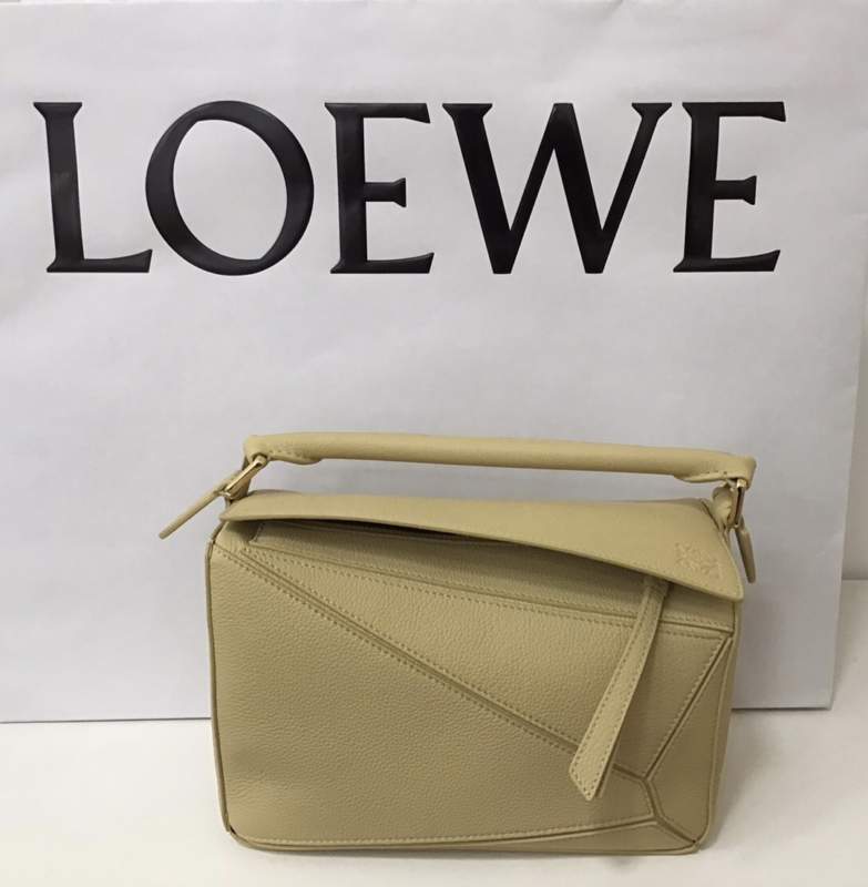 LOEWE(ロエベ) パズル　バッグ