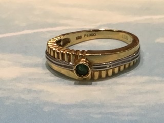18金 プラチナ 色石 リング をお買取しました。