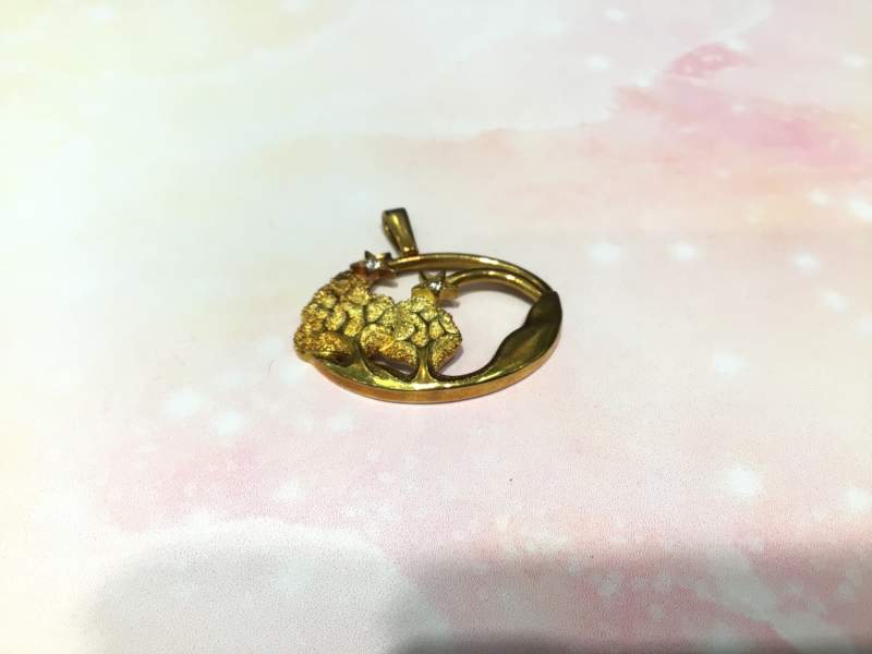 18金 ペンダント をお買取りしました。