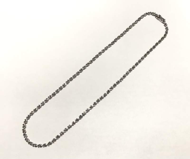 ダイヤモンド 18金 ホワイトゴールド ネックレス をお買取しました。