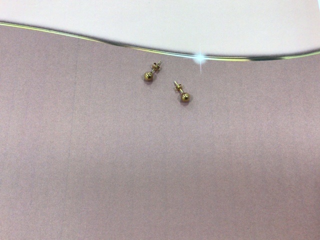 18金 ピアス をお買取しました。