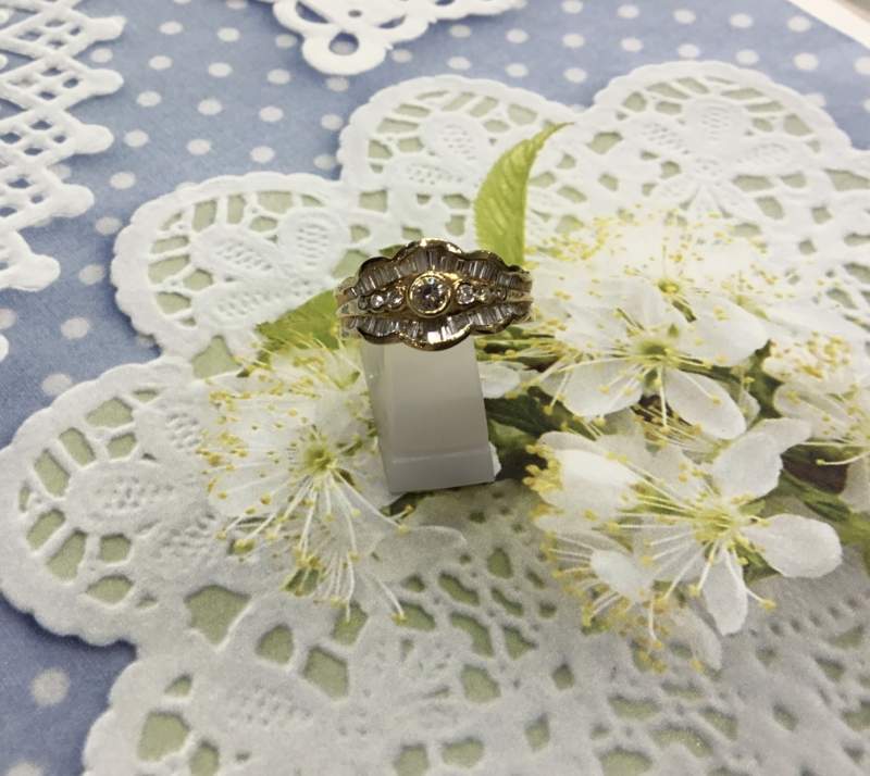 ダイヤモンド 18金 イエローゴールド リング をお買取しました。