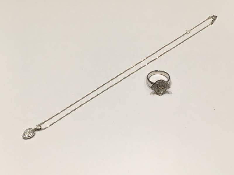 18金 ホワイトゴールド リング ネックレス をお買取致しました。